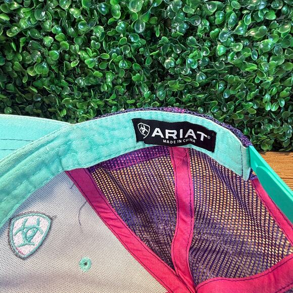 Women’s Ariat Adjustable Teal Purple Pink Striped Logo Cap Trucker Hat - Picture 3 of 11